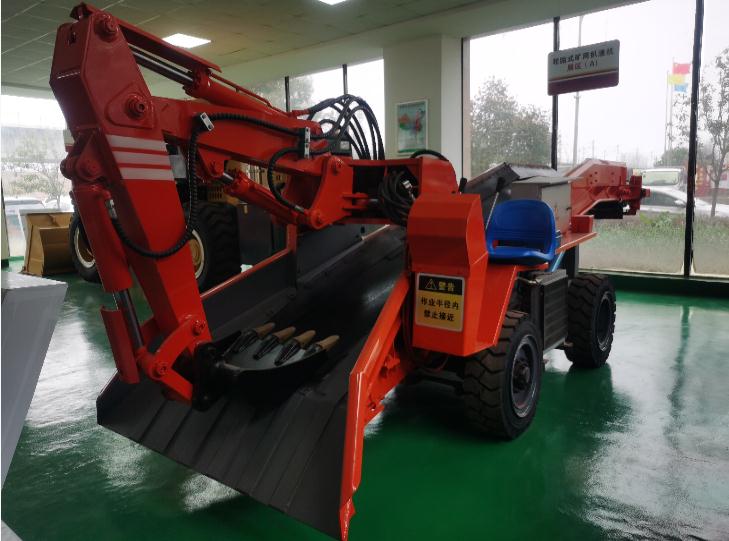 120扒渣機(jī)，柴油扒渣機(jī)，扒渣機(jī)在工作時(shí)如何進(jìn)行噪音控制